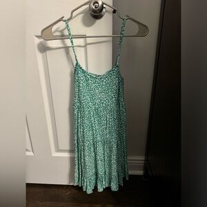 Hollister Green with white flower dress